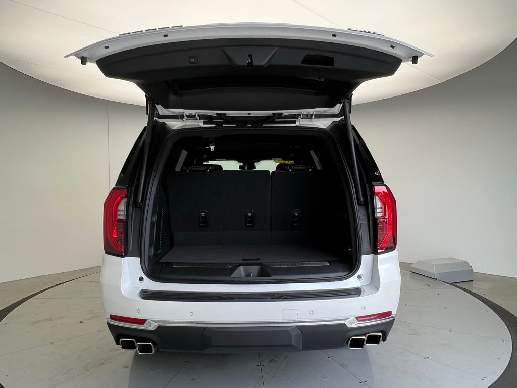Thumbnail: 2025 GMC Yukon - 5