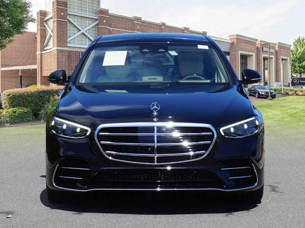 Thumbnail: 2024 Mercedes-Benz S-Class - 2