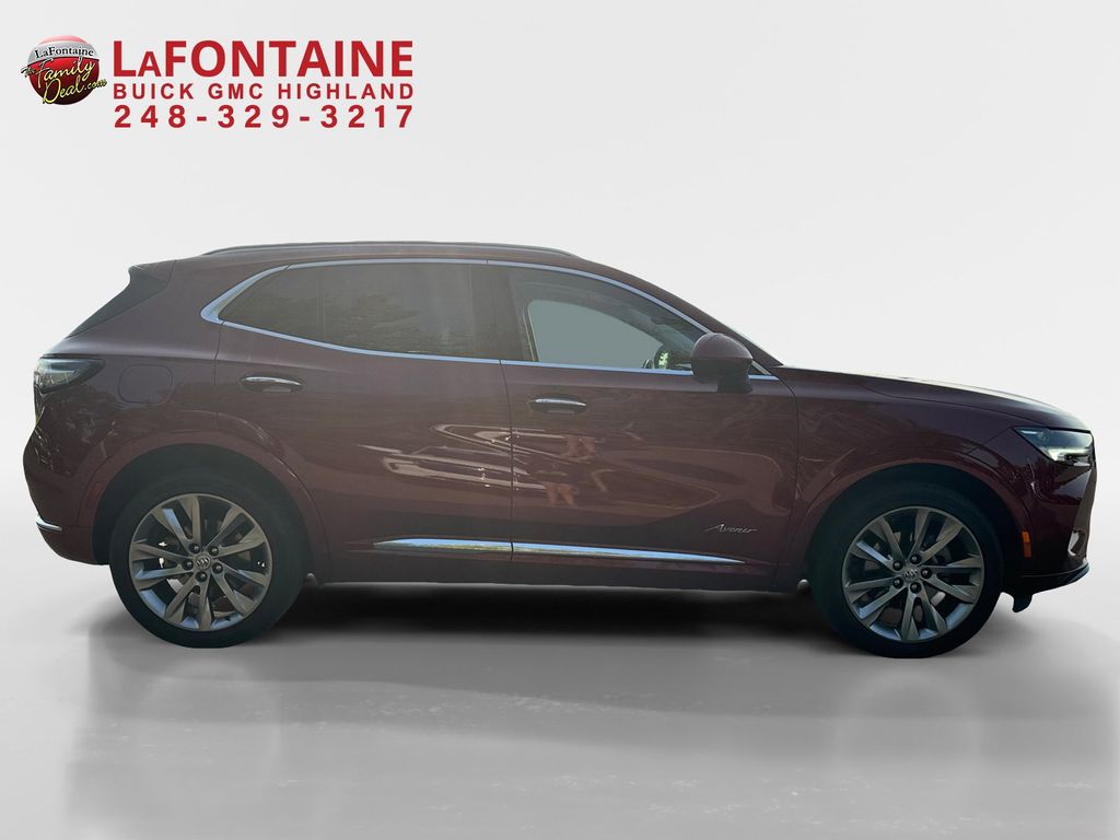 2022 Buick Envision Avenir 8