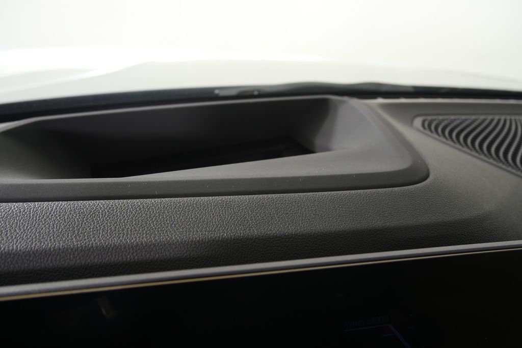 Thumbnail: 2026 BMW 3 Series - 21