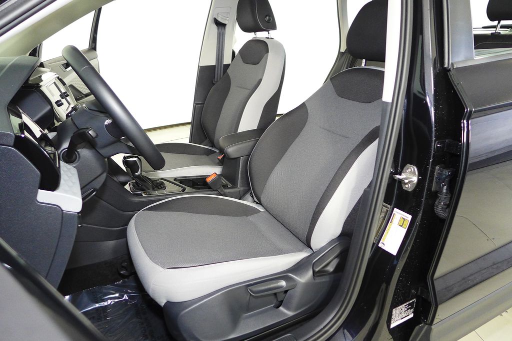 Thumbnail: 2024 Volkswagen Taos - 21