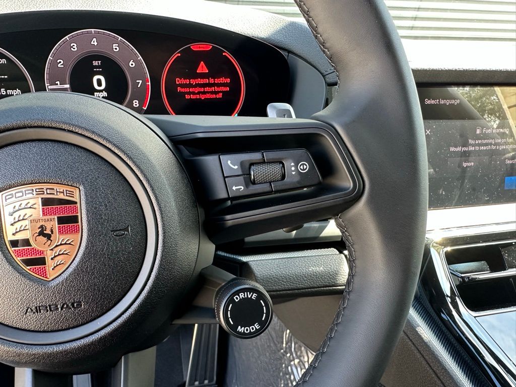 Thumbnail: 2025 Porsche Panamera - 19