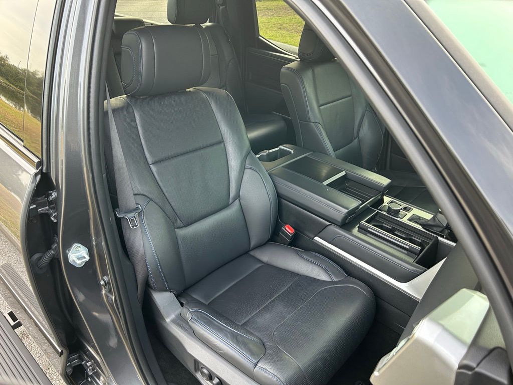 2023 Toyota Tundra Platinum 15