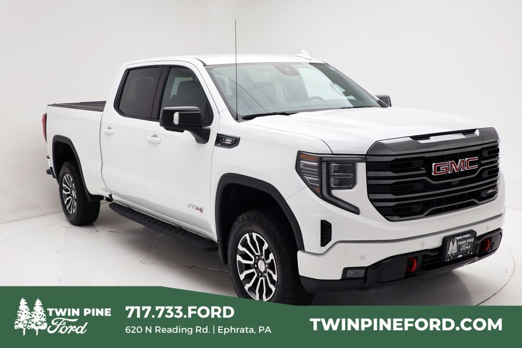 2023 GMC Sierra 1500 AT4 Crew Cab 4WD