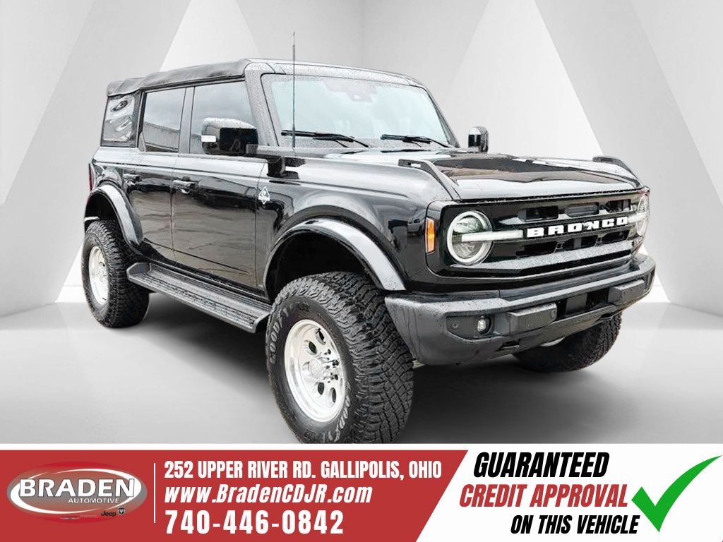 Shadow Black 2025 Ford Bronco Outer Banks 4-Door 4WD SUV / Crossover Four-Wheel Drive Automatic