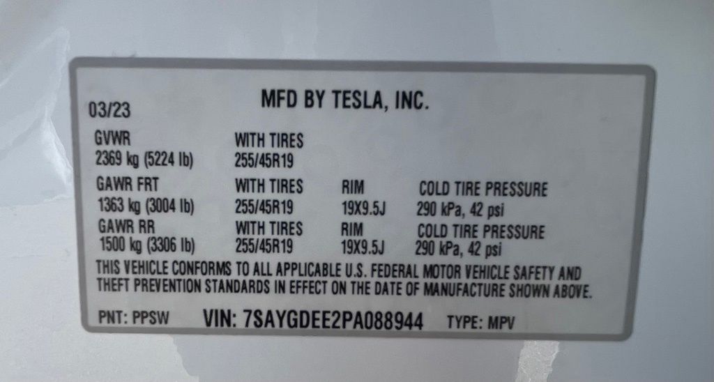 2023 Tesla Model Y Long Range White at River Oaks CDJR