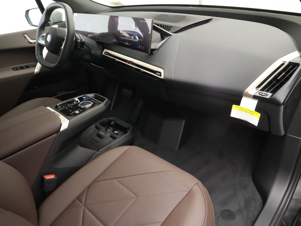 Thumbnail: 2026 BMW iX - 18