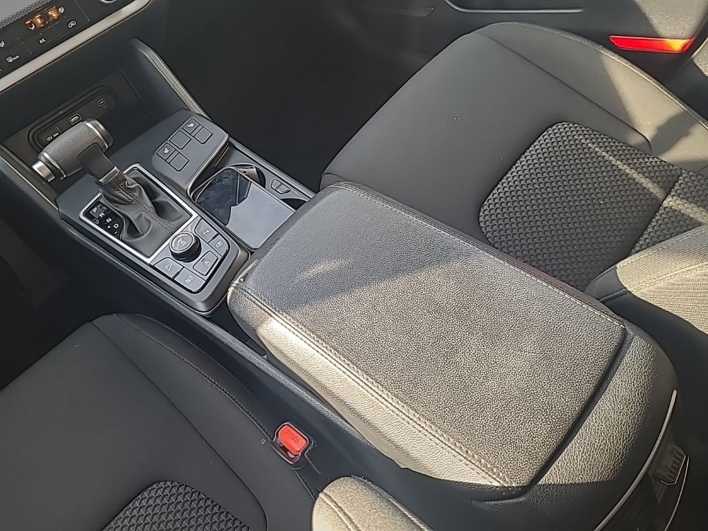 used 2025 Kia Sportage car, priced at $23,528