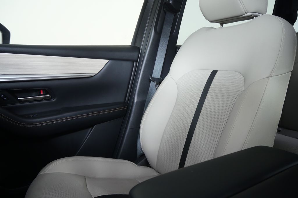 Thumbnail: 2024 Mazda CX-90 - 31