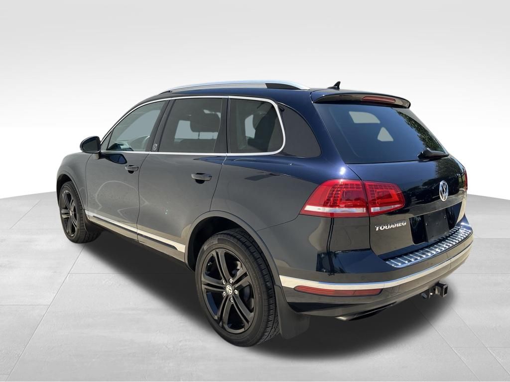 Used Car 2017 Volkswagen Touareg  V6 For Sale Under $20,000 In Georgetown, Texas