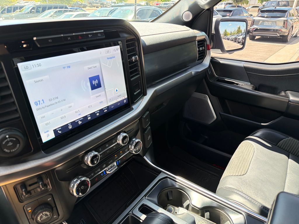 Used 2023 White Ford Raptor image 27