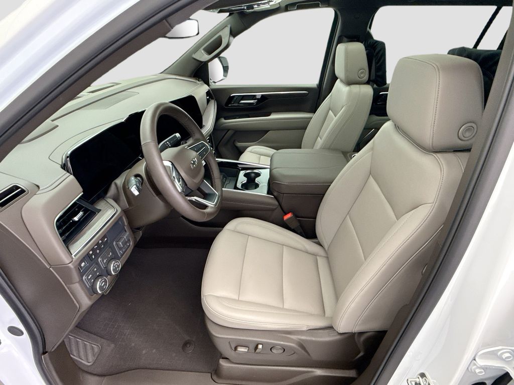 Thumbnail: 2026 Chevrolet Suburban - 18