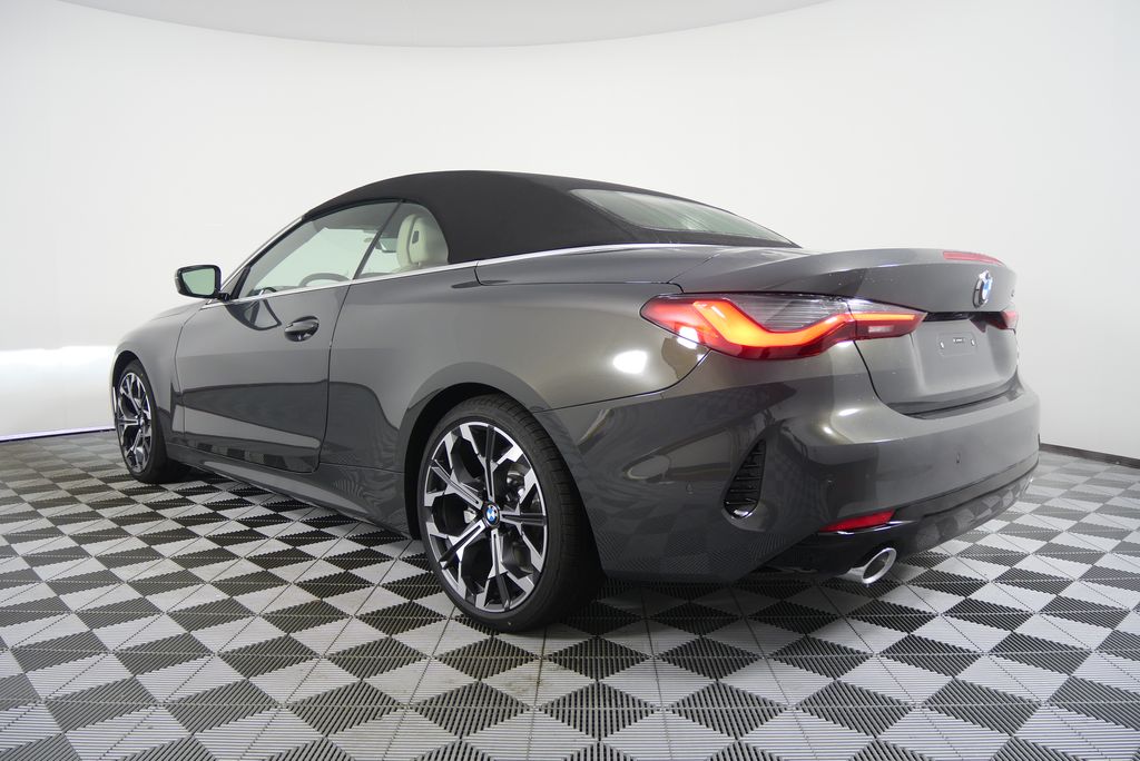 Thumbnail: 2026 BMW 4 Series - 6