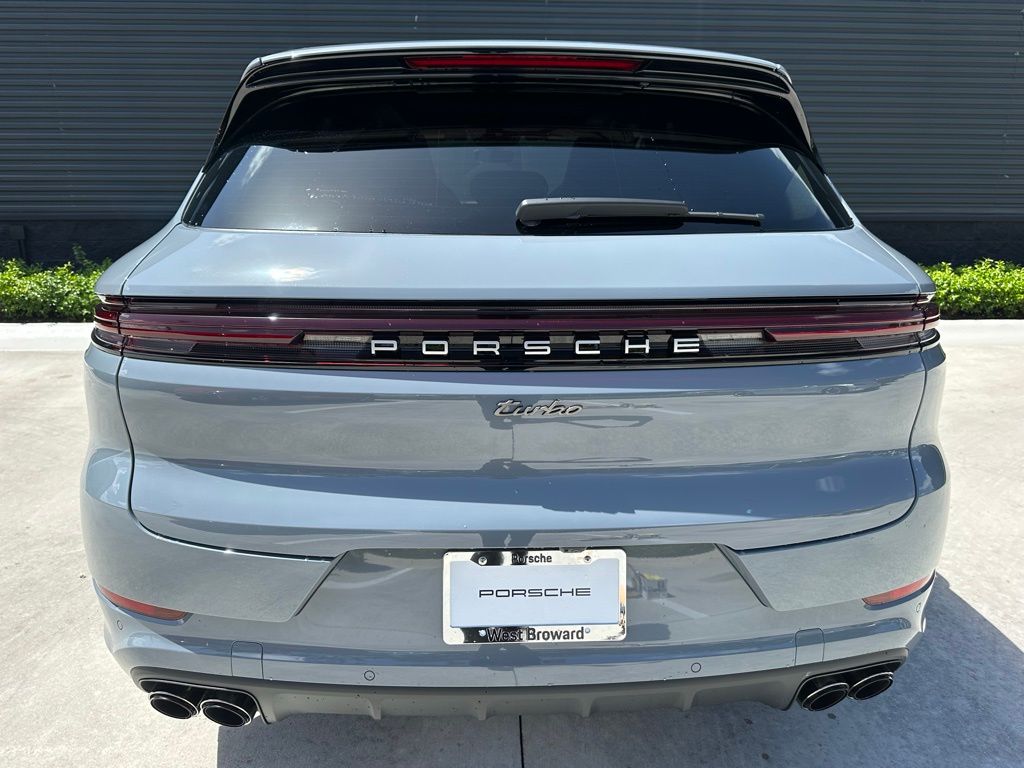 Thumbnail: 2025 Porsche Cayenne - 11