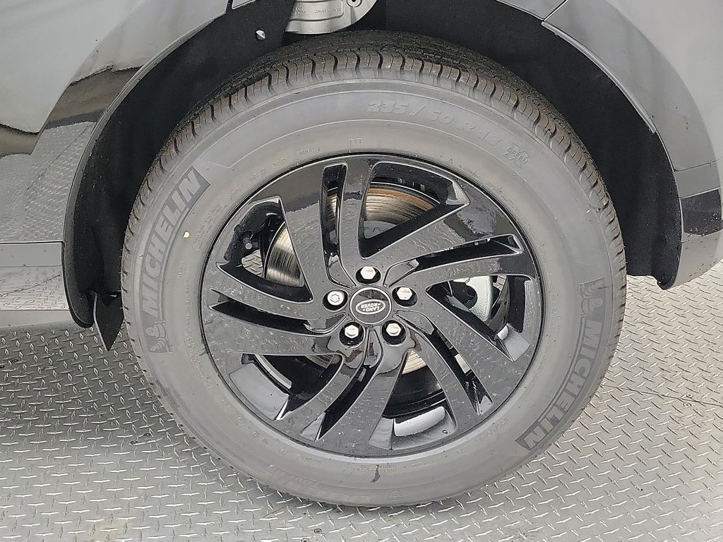 2025 Land Rover Range Rover Evoque S 5