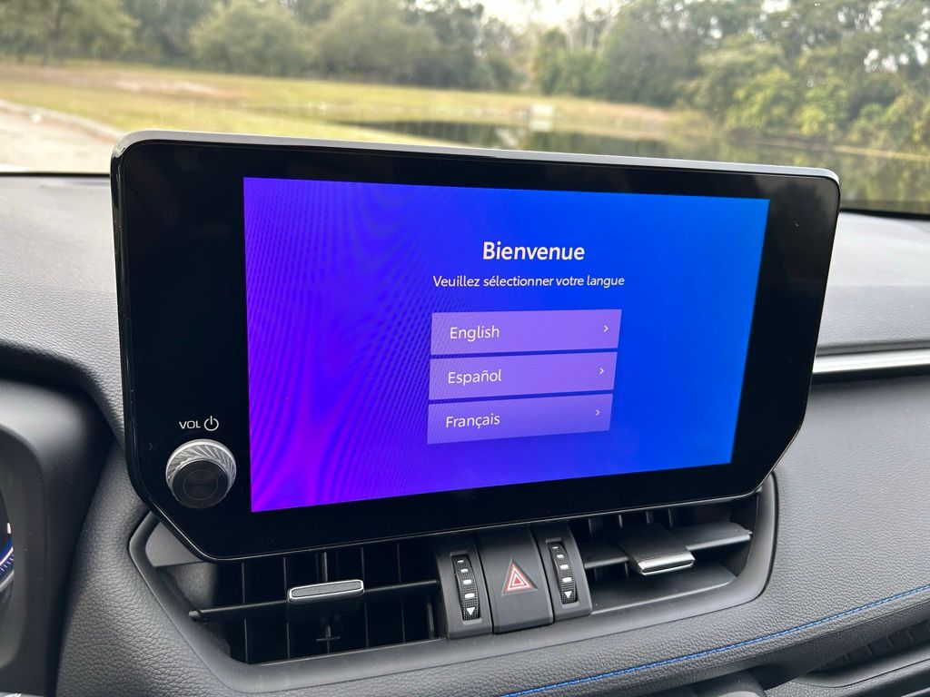 Thumbnail: 2023 Toyota RAV4 - 24