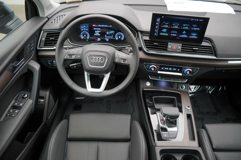 2024 Audi Q5 e  13