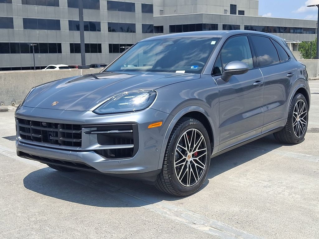 Thumbnail: 2026 Porsche Cayenne - 1