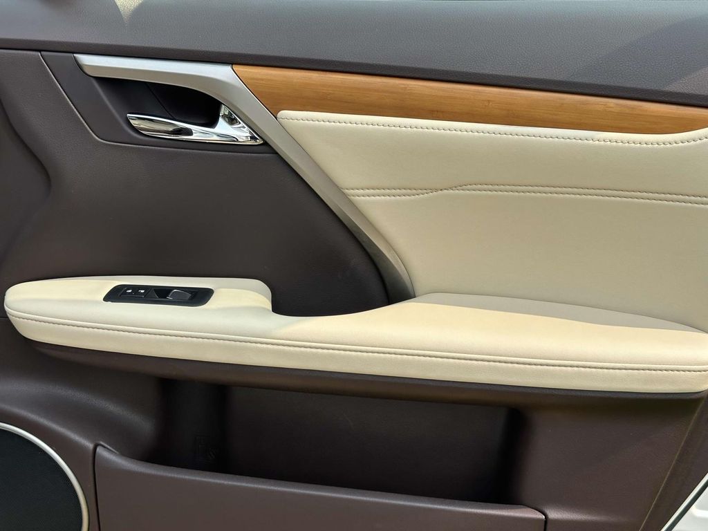 2019 Lexus RX 350 19