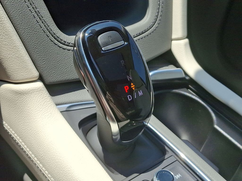 2025 Cadillac XT5 Premium Luxury 7