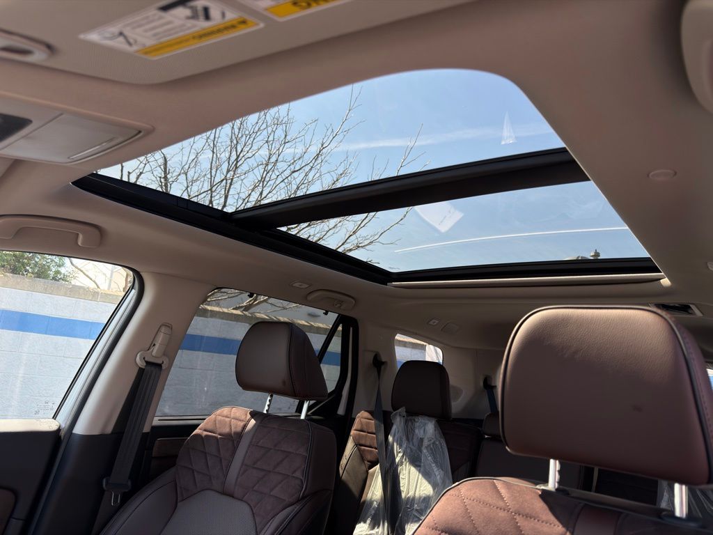 Thumbnail: 2026 Honda Pilot - 10