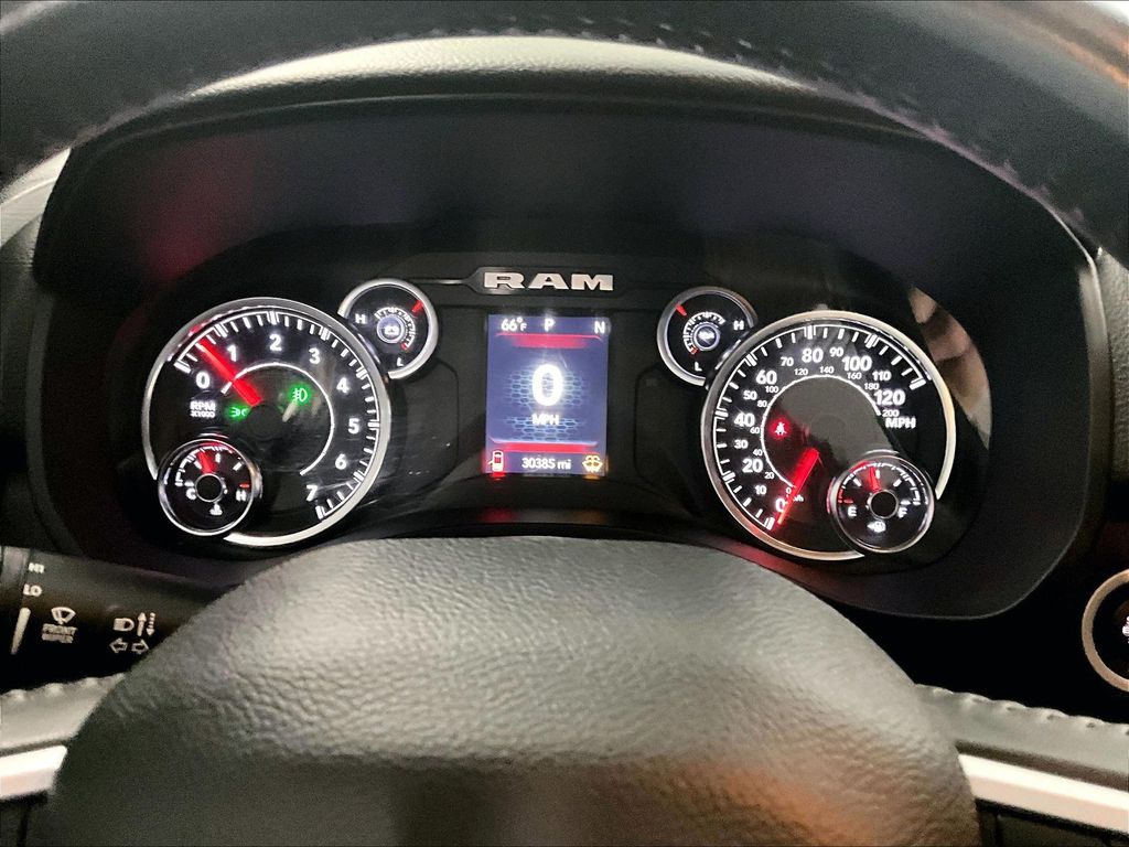 2023 Ram 1500 — photo 25