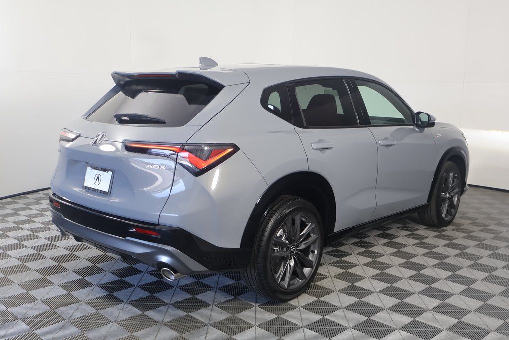 Thumbnail: 2025 Acura ADX - 2