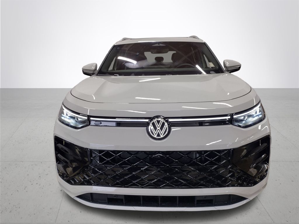 2025 Volkswagen Tiguan 2.0T SEL R-Line
