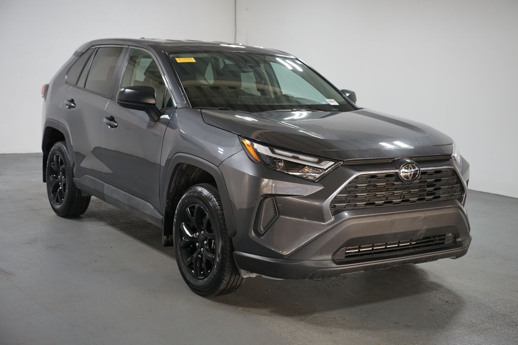 Thumbnail: 2023 Toyota RAV4 - 3