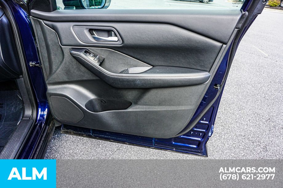 Used 2025 Blue Nissan SV image 51