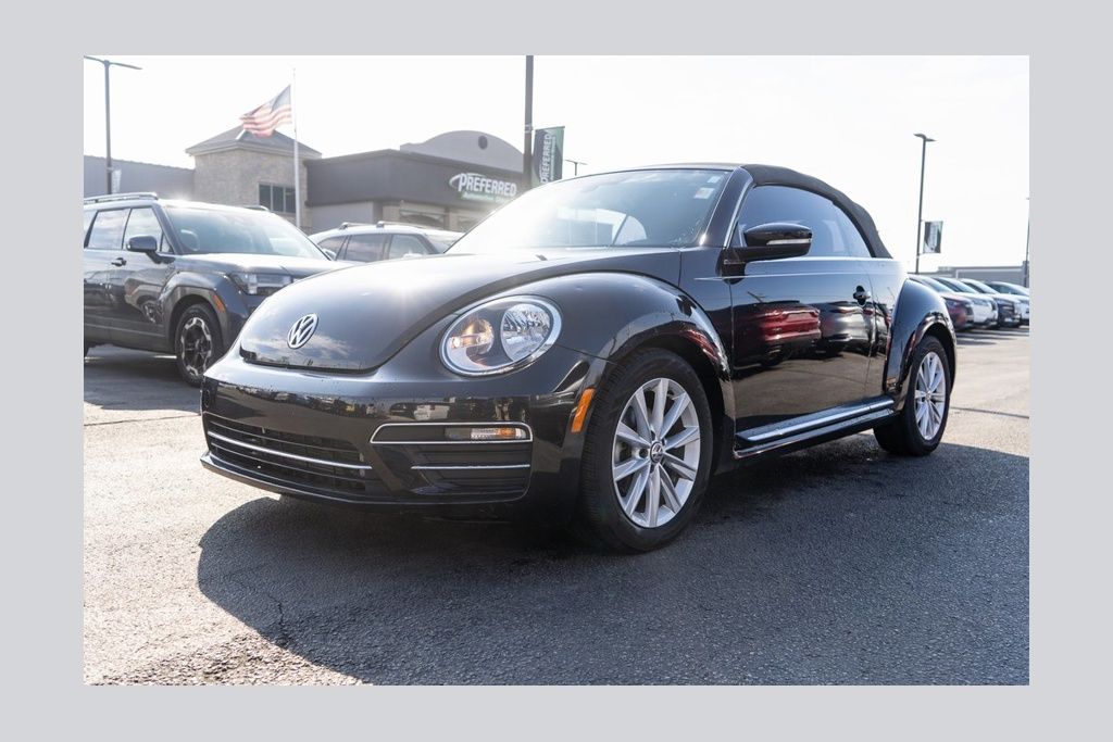 2018 Volkswagen Beetle 2.0T SE Convertible FWD