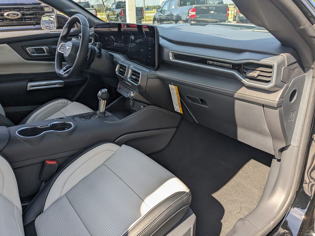 2025 Ford Mustang GT Premium Fastback