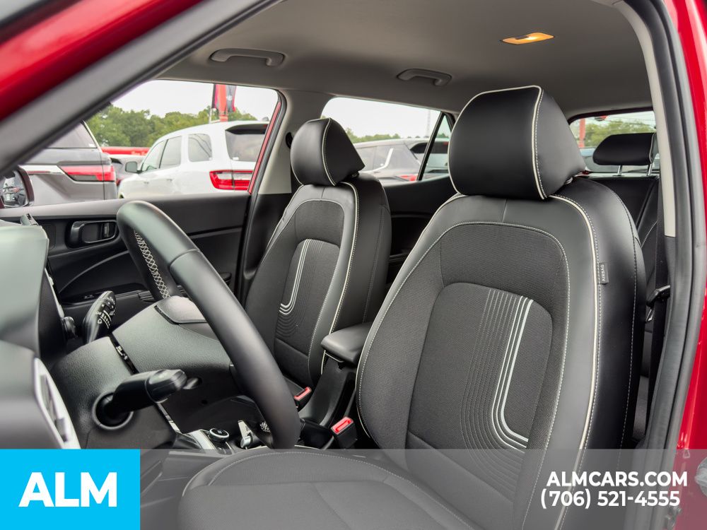 Used 2025 Red Hyundai Limited image 8