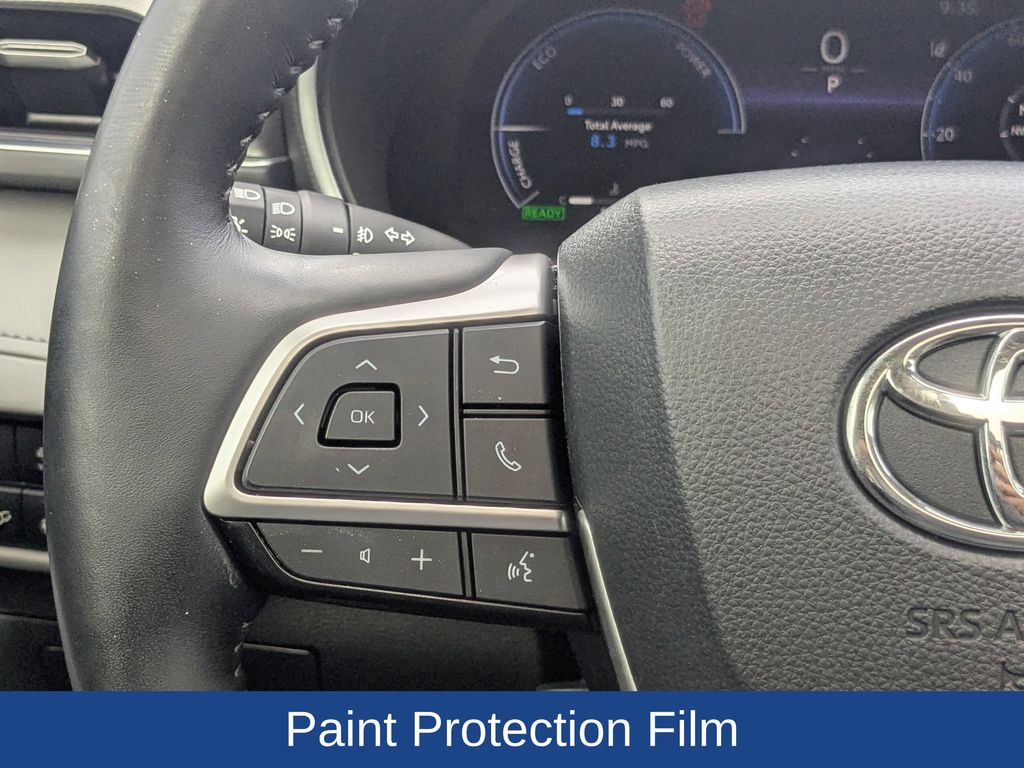 2023 Toyota Highlander Hybrid Platinum