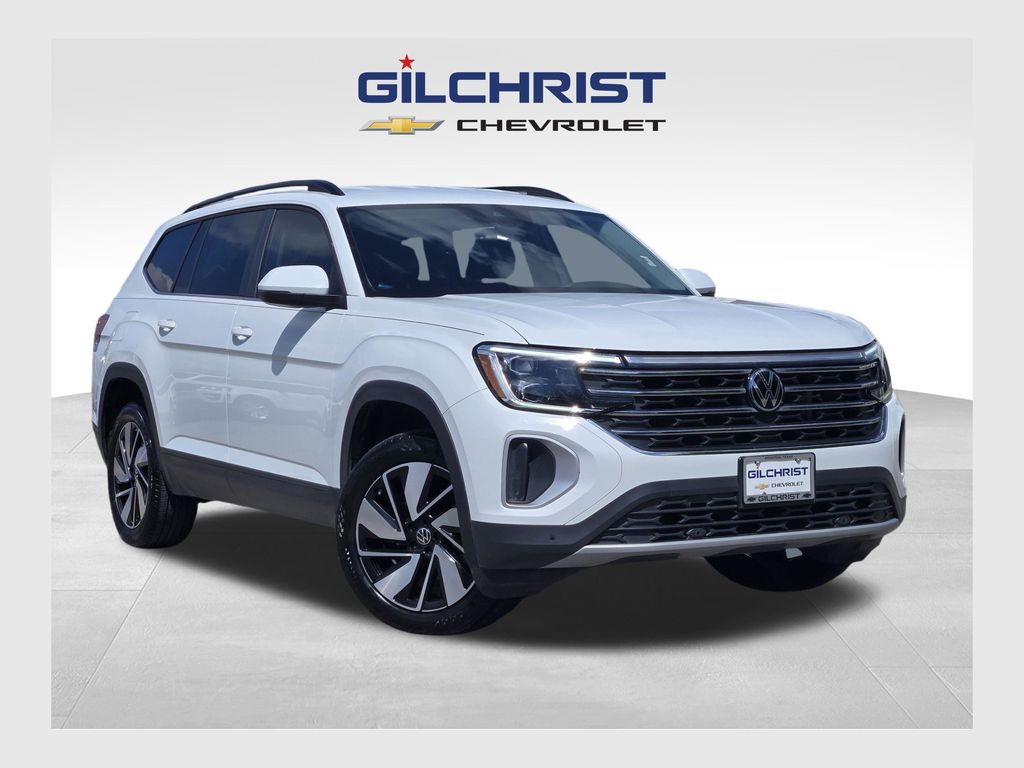 Pure White 2024 Volkswagen Atlas SE FWD with Technology SUV / Crossover Front-Wheel Drive 8-Speed Automatic