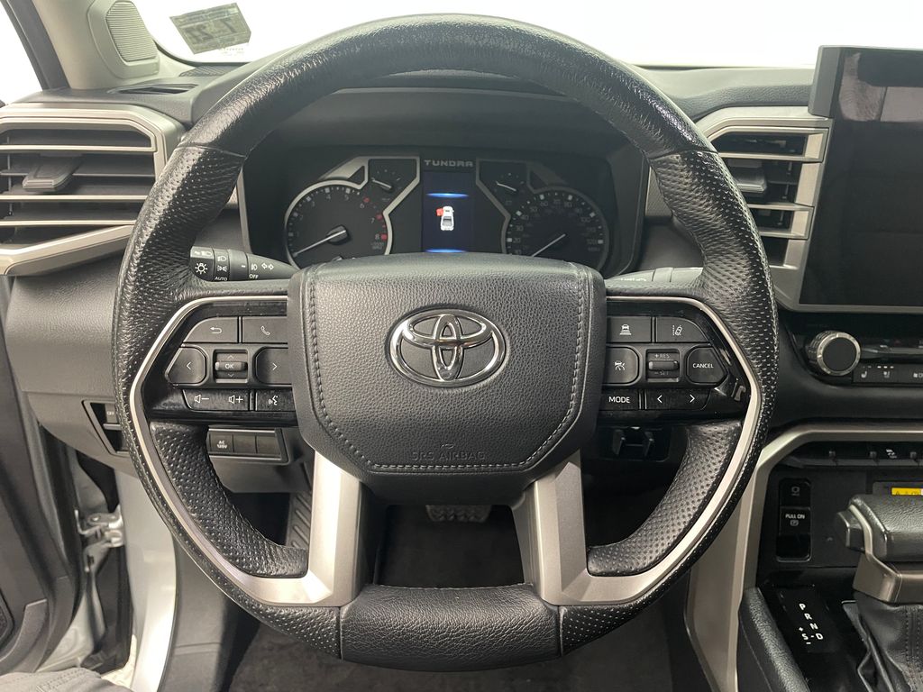 Thumbnail: 2022 Toyota Tundra - 22