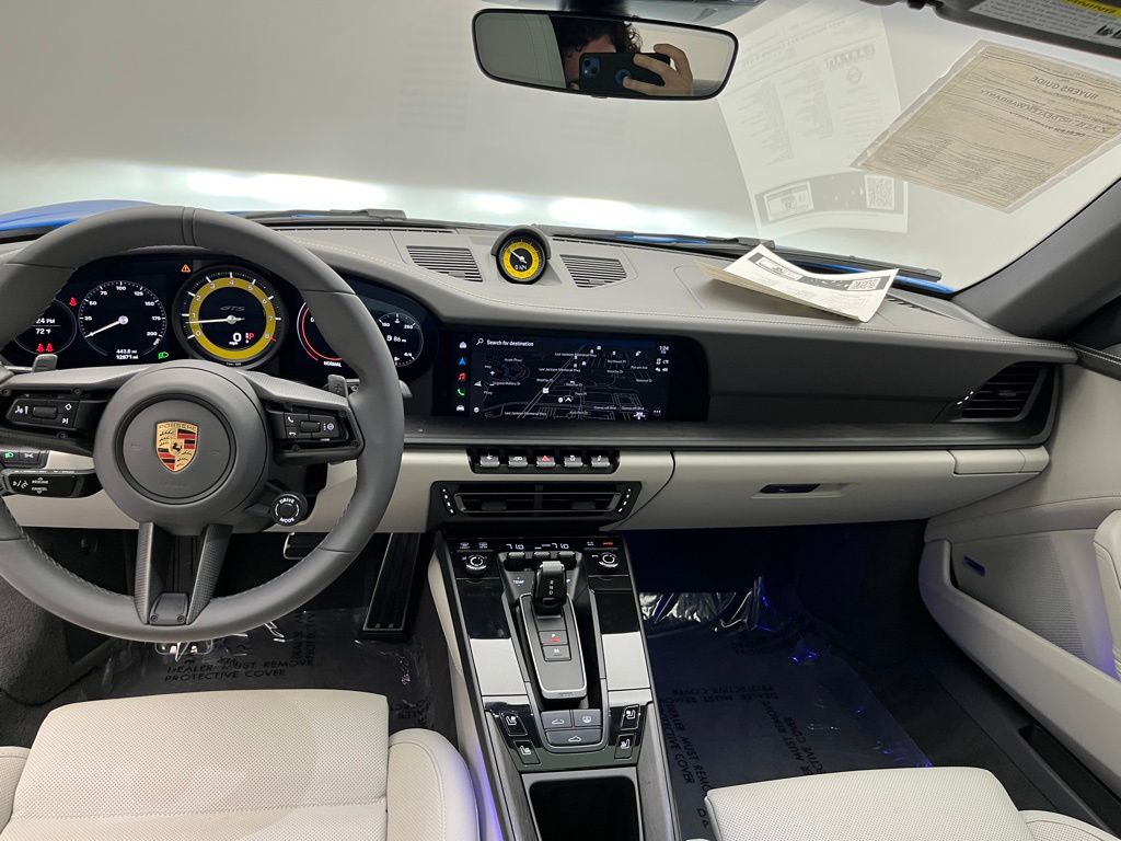 Thumbnail: 2023 Porsche 911 - 25