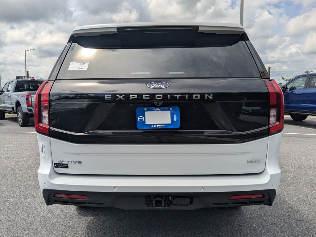 2026 Ford Expedition Max Active MAX