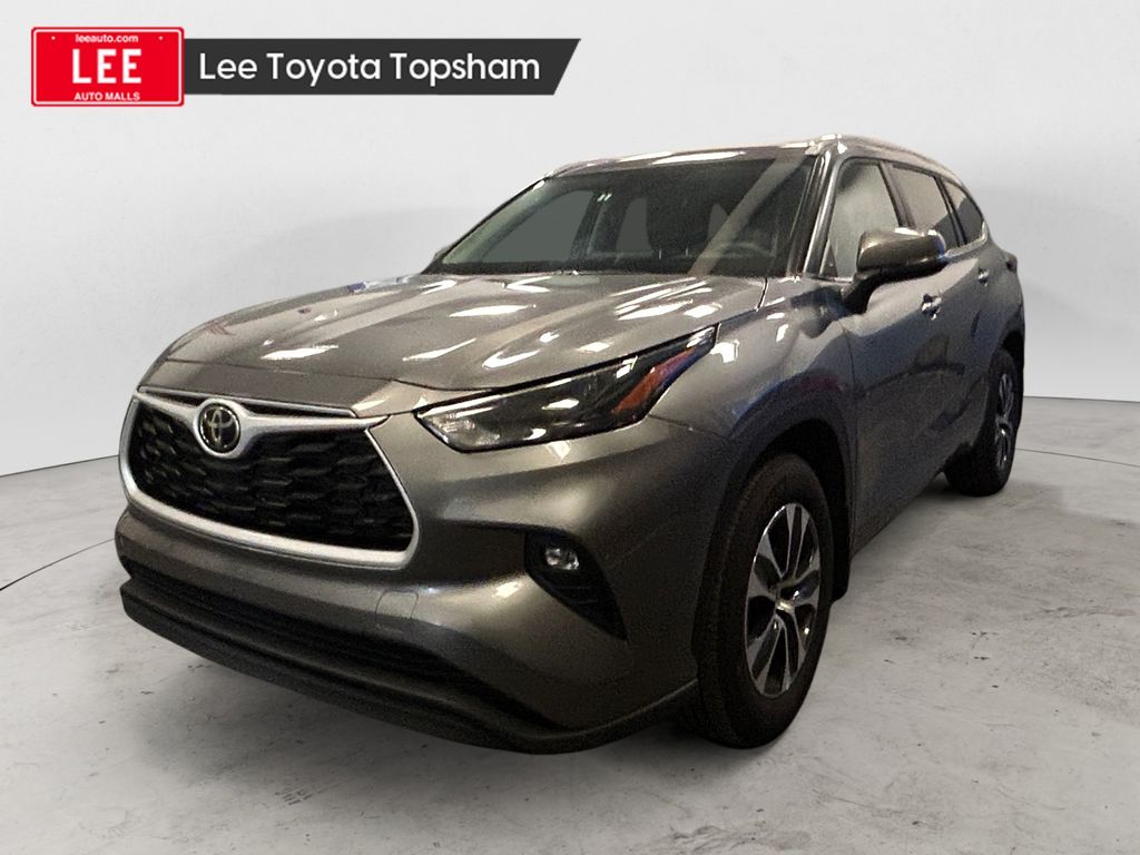 Heavy Metal 2026 Toyota Highlander SUV / Crossover All-Wheel Drive 8-Speed Automatic
