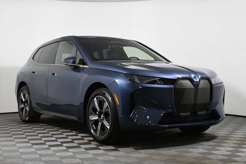 Thumbnail: 2026 BMW iX - 9