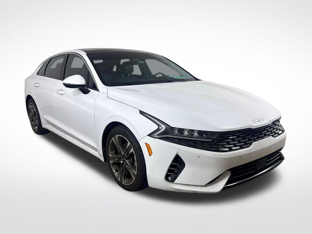 2022 Kia K5 EX FWD