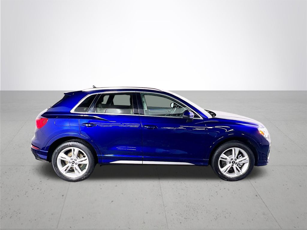 2022 Audi Q3 Premium Plus