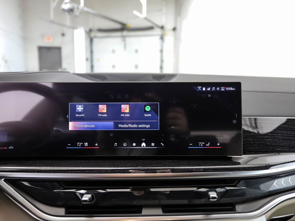 Thumbnail: 2026 BMW X5 - 16