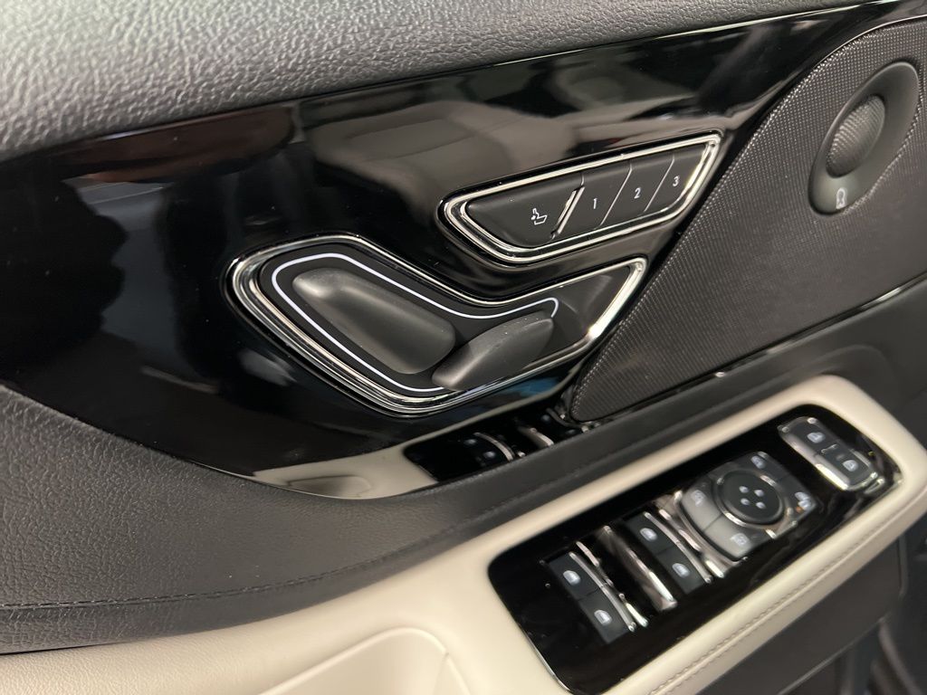 2026 Lincoln Aviator Premiere - Photo 27