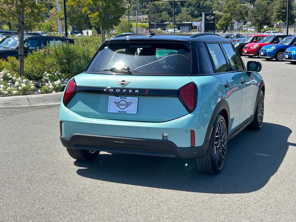 Thumbnail: 2026 MINI Cooper - 5