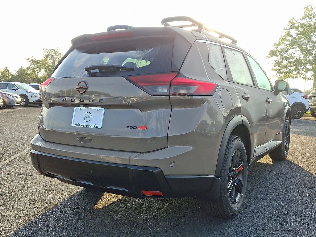 Thumbnail: 2026 Nissan Rogue - 4