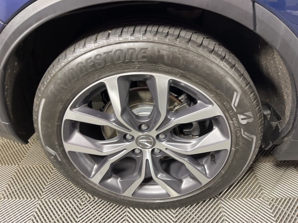 Thumbnail: 2023 Acura MDX - 14