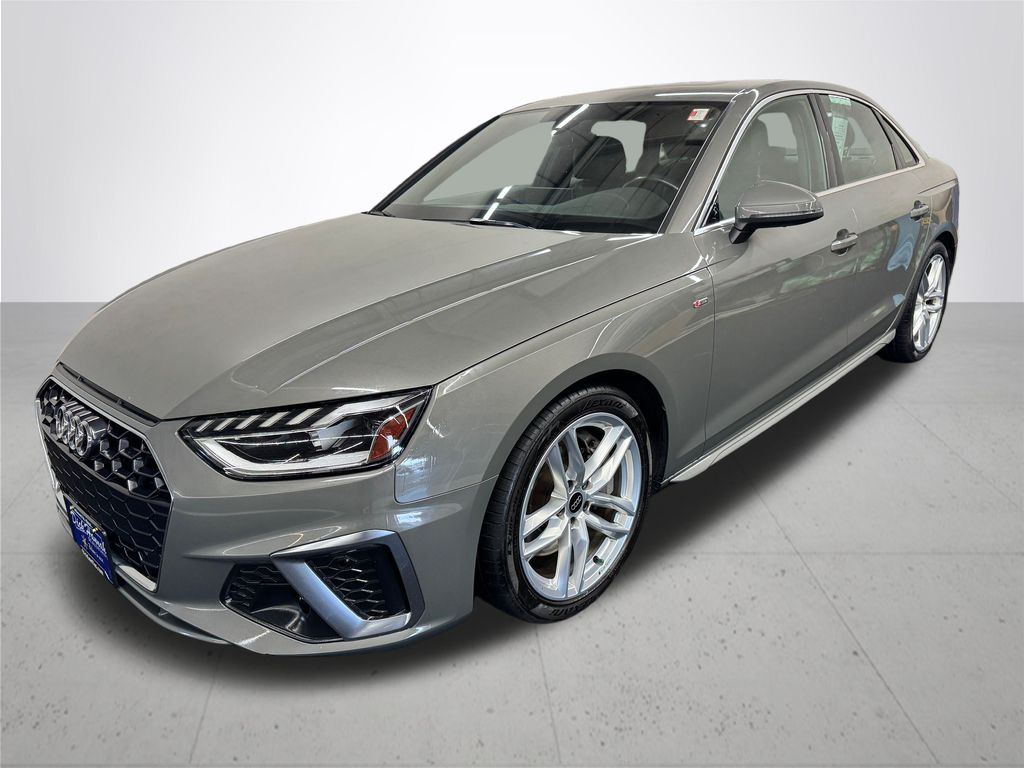 2023 Audi A4 45 S line Premium Plus