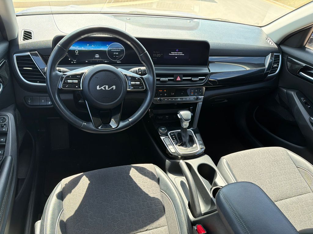 Used 2024 Blue Kia S image 22