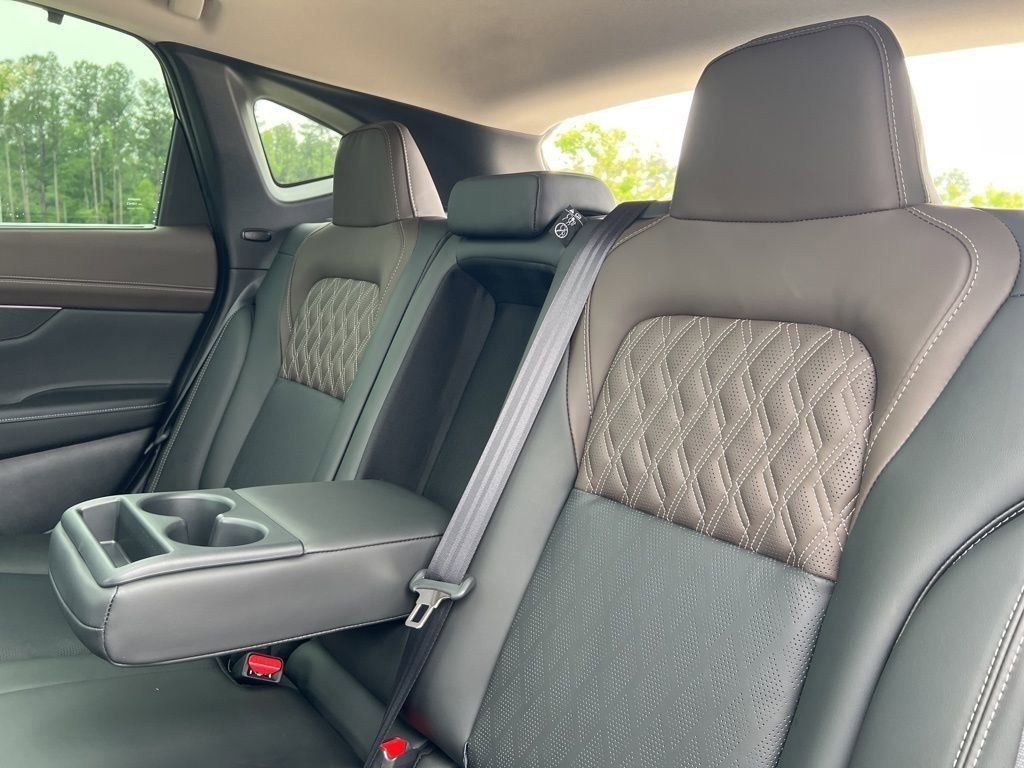 2025 Super Black Nissan Murano Platinum AWD SUV